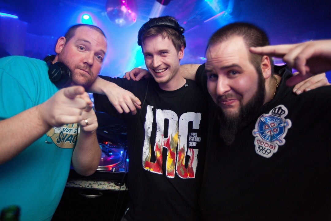 TAGER & AKA & SEAN JOHN